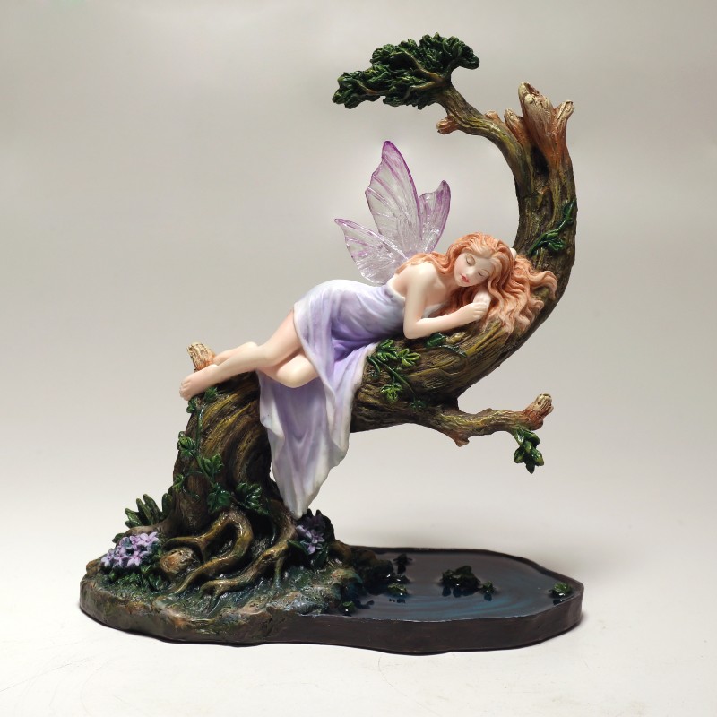 Siesta Fairy Resting on Branch (Gift Box)