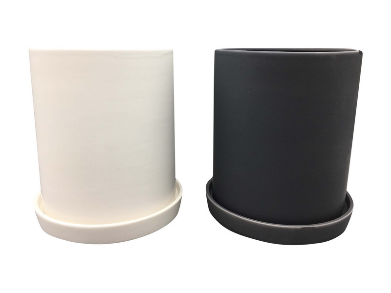 Ceramic Black/White Pot with Base