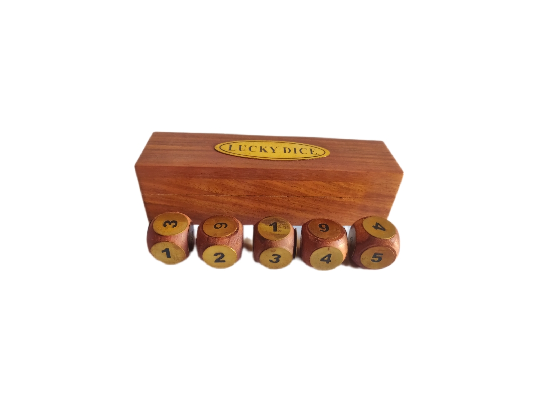 WDICEL WOOD LUCKY DICE GAME
