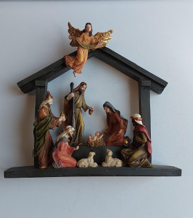 Nativity Scene In Stable 26cm