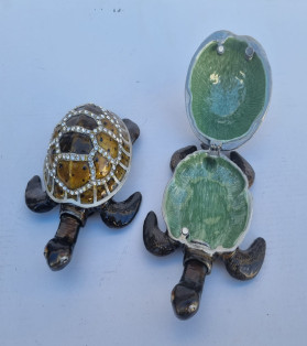 Gemstone Large Turtle Jewel Box