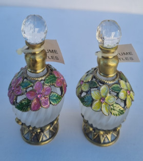 9cm Frangipani Perfume Bottles 2 Asst