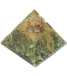 Small Green Aventurine Orgonite Pyramid 5.5cm