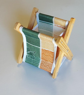 Vintage Small Folding Knitting/Sewing Yarn Caddy