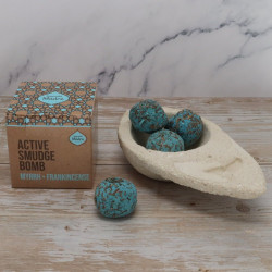 Smudge Bomb Myrrh And Frankincense 8pcs