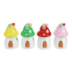 8cm Mushroom House with Chimney 4 Asstd