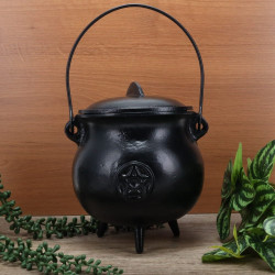 22cm Cast Iron Cauldron Pentacle