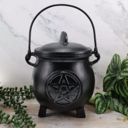 19CM Cast Iron Cauldron Pentacle