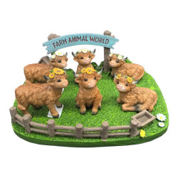 7cm Highland Cow with Floral Design 6 Asstd L9 W5 H6cm
